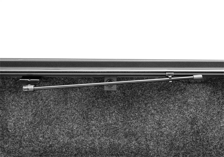 BAK 21-22 Ford F-150 (Incl. 2022 Lightning) BAKFlip MX4 5.7ft Bed Cover - Matte Finish - Bull Strap