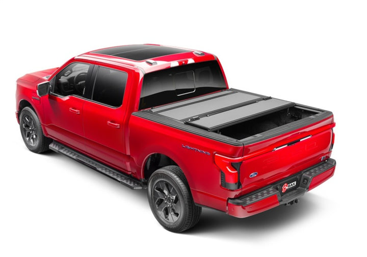 BAK 21-22 Ford F-150 (Incl. 2022 Lightning) BAKFlip MX4 5.7ft Bed Cover - Matte Finish - Bull Strap