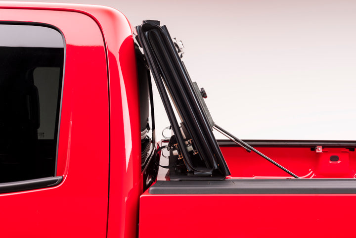 BAK 88-13 C/K / Chevy Silverado 1500 / 88-14 2500/3500 HD 6ft 6in Bed BAKFlip MX4 Matte Finish - Bull Strap