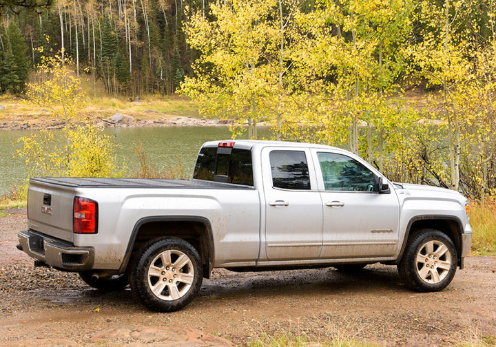 BAK 88-13 Chevy Silverado & C/K 1500 / 88-14 Chevy Silverado 2500/3500 HD 6ft 6in Bed BAKFlip F1 - Bull Strap