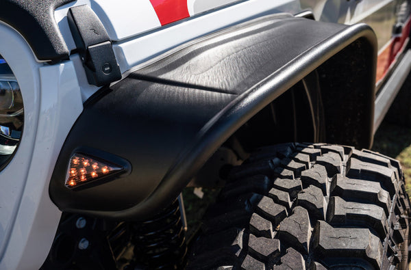 Bushwacker 2020 Jeep Gladiator Launch Edition Flat Style Flares 4pc - Black - Bull Strap