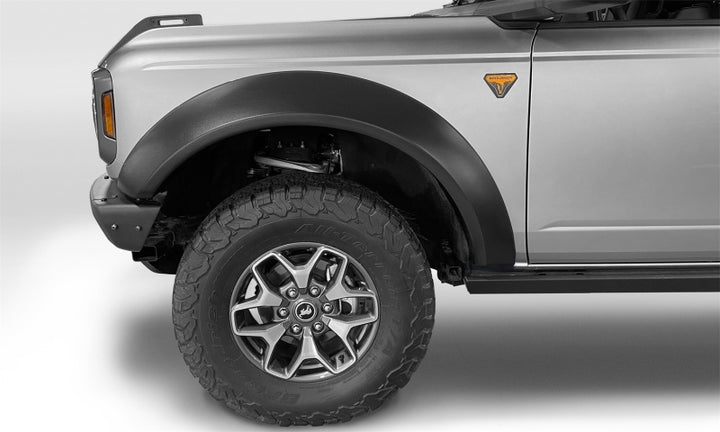 Bushwacker 2021+ Ford Bronco 4-Door Extend-A-Flares 4pc - Black - Bull Strap