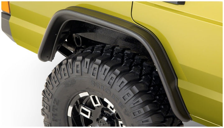 Bushwacker 84-01 Jeep Cherokee Flat Style Flares 4pc - Black - Bull Strap