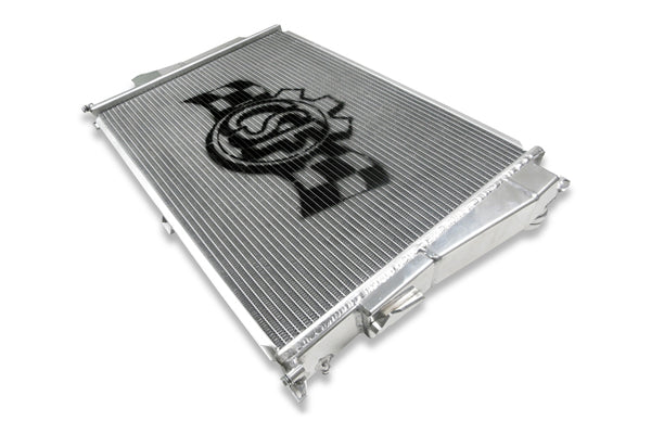 CSF 00-06 BMW M3 (E46) Triple Pass Radiator - Bull Strap