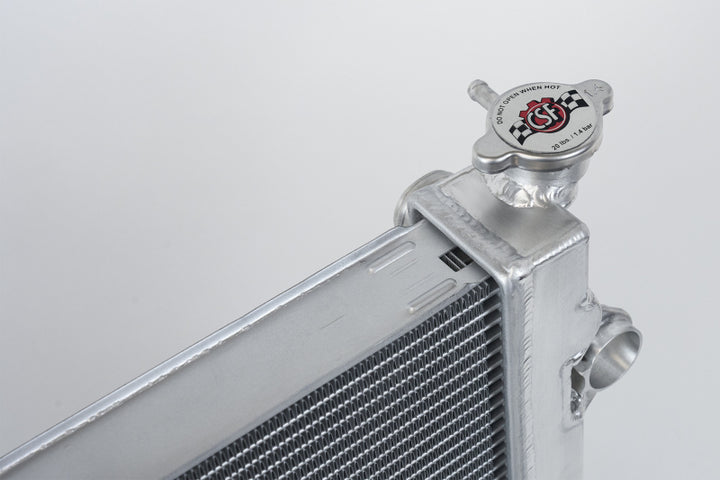 CSF 03-09 Lexus GX470 4.7L V8 / 03-09 Toyota 4Runner 4.7L V8 All Metal Radiator - Bull Strap