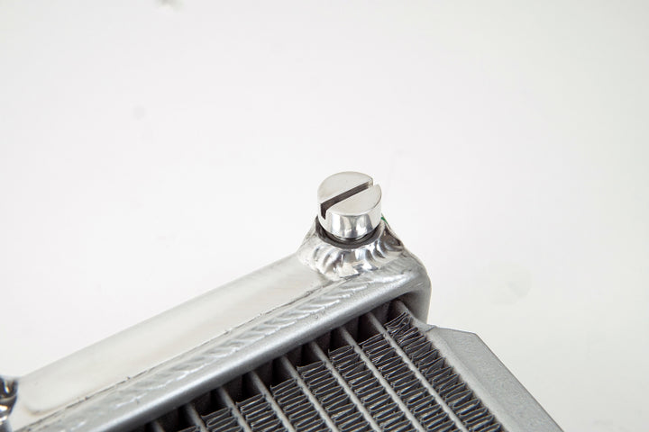 CSF 08-15 Subaru Impreza WRX/STI 1-Row 31mm High-Performance Aluminum Radiator - Bull Strap