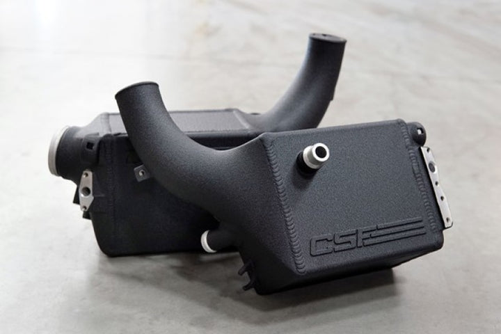 CSF 16-21 BMW M5 (F90) / 17-21 BMW M8 (F91/F92/F93) Twin Charge-Air-Cooler Set - Crinkle Black - Bull Strap