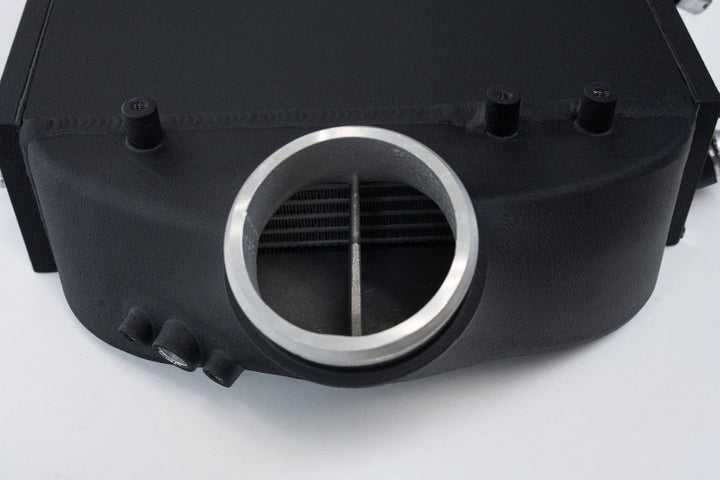 CSF 2014+ BMW M3/M4 (F8X) Top Mount Charge-Air-Cooler - Crinkle Black - Bull Strap