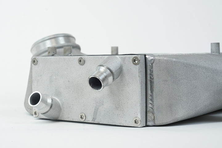 CSF 2014+ BMW M3/M4 (F8X) Top Mount Charge-Air-Cooler - Raw Finish - Bull Strap