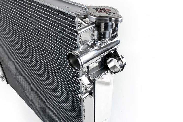 CSF 2016+ 3.5L and 2.7L 05-15 4.0L and 2.7L Toyota Tacoma Radiator - Bull Strap