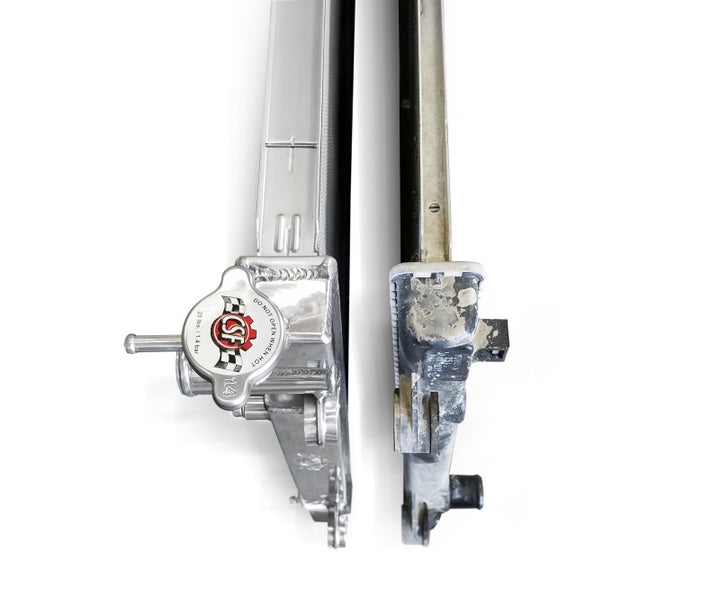 CSF 2016+ 3.5L and 2.7L 05-15 4.0L and 2.7L Toyota Tacoma Radiator - Bull Strap