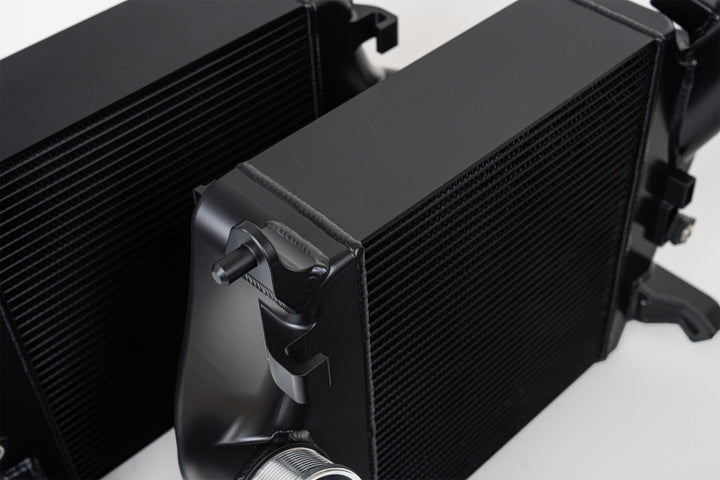 CSF 2019+ Lamborghini Urus / 2020+ Audi RS Q8 / SQ8 / SQ7 High Performance Intercooler System- Black - Bull Strap