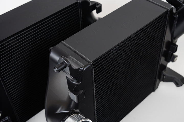 CSF 2019+ Lamborghini Urus / 2020+ Audi RS Q8 / SQ8 / SQ7 High Performance Intercooler System- Black - Bull Strap