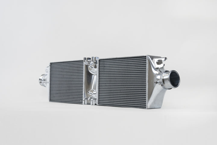 CSF 2019+ Porsche 911 Carrera (3.0L Turbo - Base/S/4/GTS) High Performance Intercooler System - Bull Strap