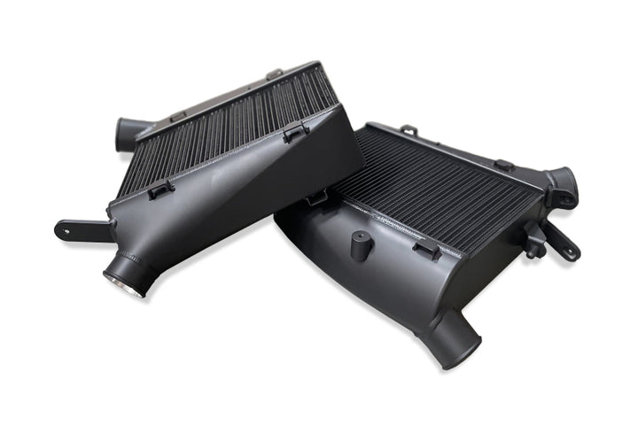 CSF 2020+ Audi C8 RS6/RS7 High-Performance Intercooler System - Black - Bull Strap