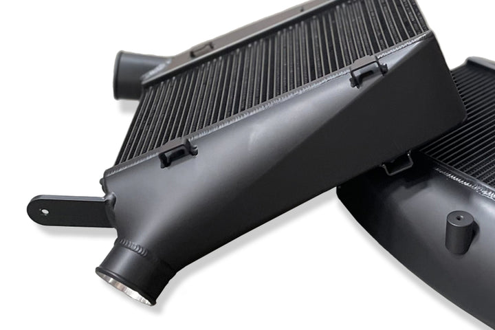 CSF 2020+ Audi C8 RS6/RS7 High-Performance Intercooler System - Black - Bull Strap