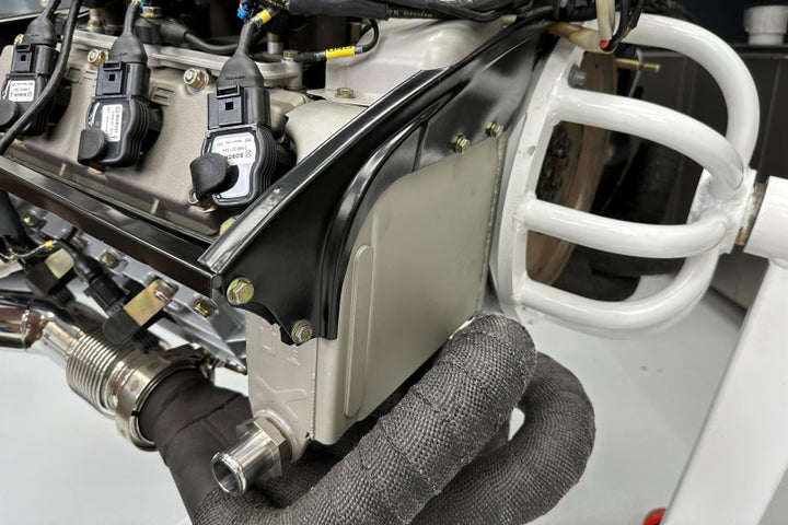 CSF 65-73 Porsche 911 / 74-89 Porsche 911/930 Turbo Engine Oil Cooler - Bull Strap