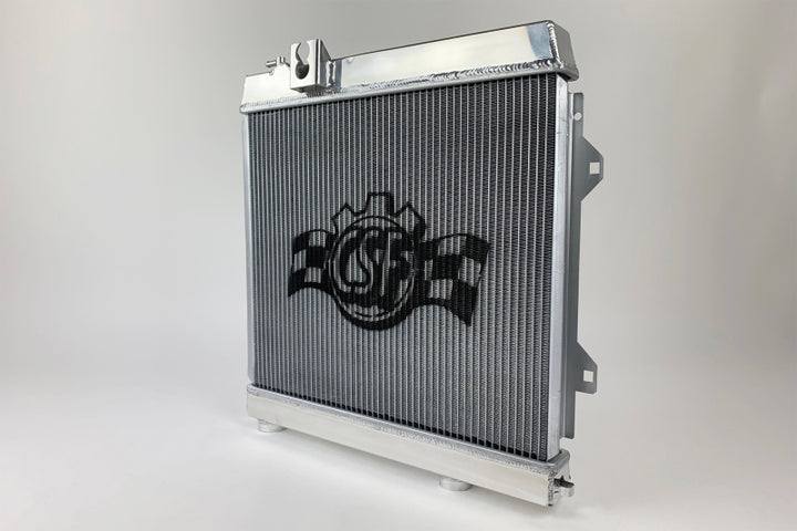 CSF 87-91 BMW M3 (E30) 2.7L Radiator - Bull Strap