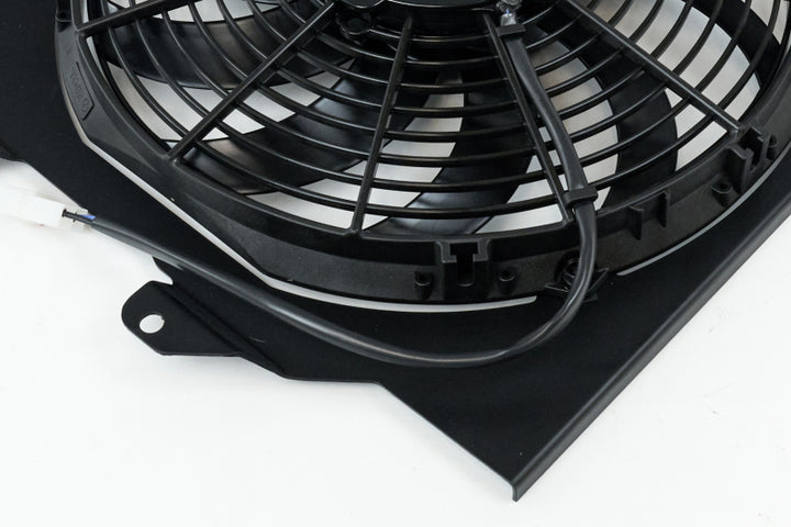 CSF 92-00 Honda Civic All-Aluminum Fan Shroud w/12in SPAL Fan - Black Finish - Bull Strap