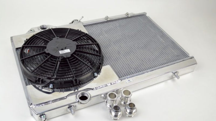 CSF 96-07 Mitsubishi Evo 4/5/6/7/8/9 Full-Slim Radiator w/12in Fan & Shroud/-16AN & Slip On Fitting - Bull Strap