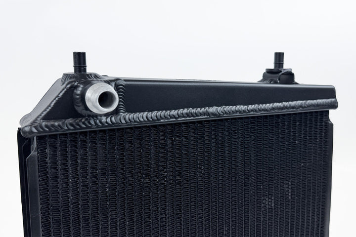 CSF BMW G8X M3/M4/M2 High-Performance Auxiliary Radiator - Single Radiator - Bull Strap
