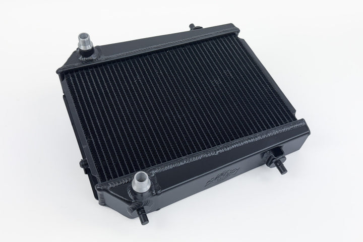 CSF BMW G8X M3/M4/M2 High-Performance Auxiliary Radiator - Single Radiator - Bull Strap