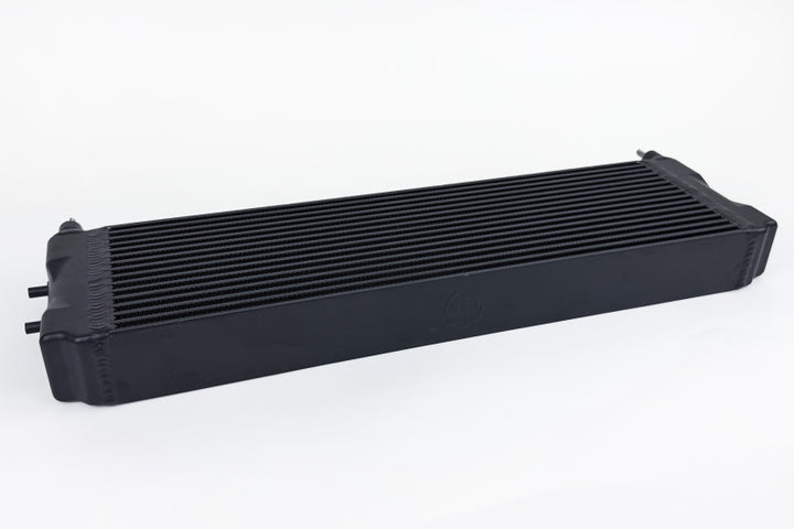CSF F1X M5/M6 and F9X M5/M8 High-Performance Engine Oil Cooler - Bull Strap