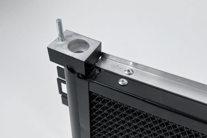 CSF G8X M3/M4/M2 High Performance Engine Oil Cooler - Bull Strap