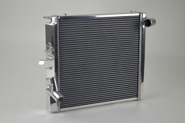 CSF Porsche 911 Carrera (991.1) / Porsche Boxster (981) / Porsche GT4 (991) - Right Side Radiator - Bull Strap