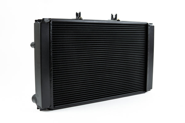 CSF Porsche 944 (NA and Turbo) High Performance Radiator - Bull Strap