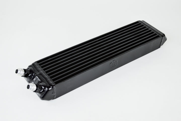 CSF Universal Dual-Pass Internal/External Oil Cooler - 22.0in L x 5.0in H x 2.25in W - Bull Strap