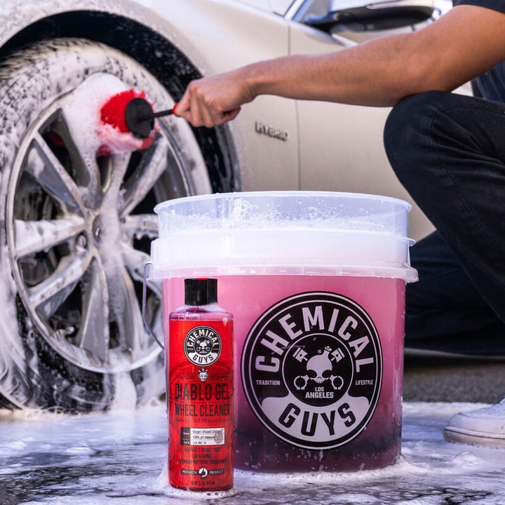 Chemical Guys Heavy Duty Ultra Clear Detailing Bucket - Bull Strap