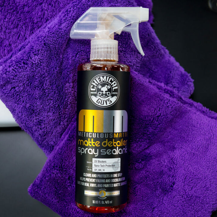 Chemical Guys Meticulous Matte Detailer & Spray Sealant - 16oz - Bull Strap