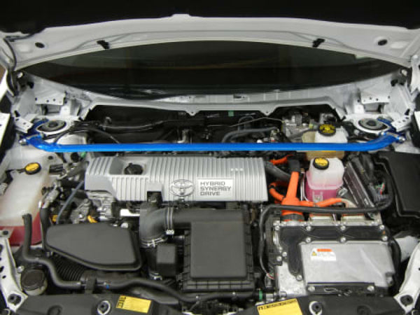 Cusco Strut Bar F-OS ZVW30 PRIUS  **FOR USDM MODEL ONLY** - Bull Strap