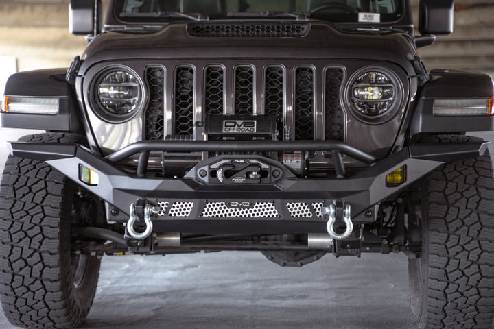 DV8 Offroad 07-18 Jeep Wrangler JK / 18-23 Wrangler JL / 20-23 Gladiator JT MTO Series Front Bumper - Bull Strap