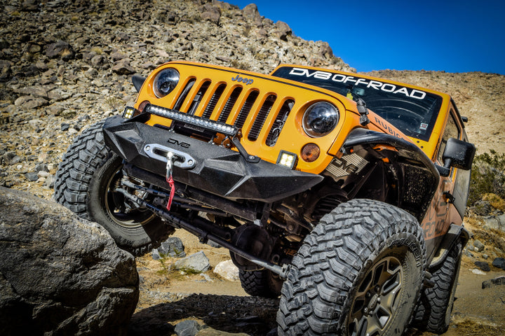 DV8 Offroad 07-18 Jeep Wrangler JK Front Aluminum Inner Fender - Black - Bull Strap