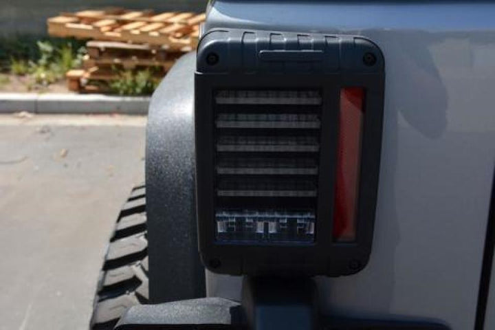 DV8 Offroad 07-18 Jeep Wrangler JK Horizontal LED Tail Light - Bull Strap