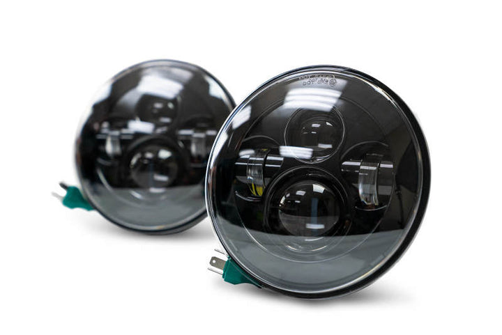 DV8 Offroad 07-18 Jeep Wrangler JK LED Projector Headlights - Bull Strap