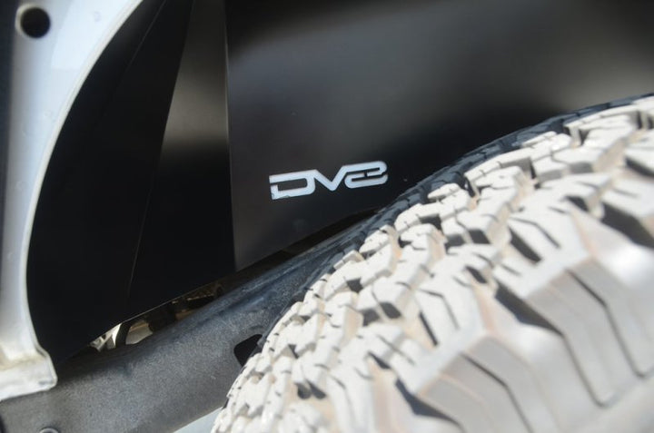 DV8 Offroad 07-18 Jeep Wrangler JK Rear Aluminum Inner Fender - Black - Bull Strap