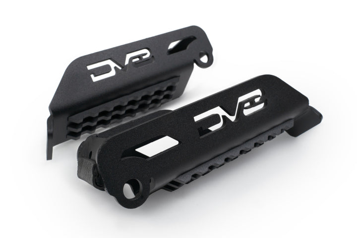 DV8 Offroad 07-23 Jeep Gladiator/Wrangler JT/JK/JL Foot Pegs - Bull Strap