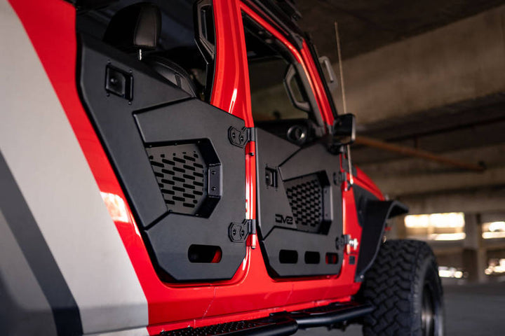 DV8 Offroad 18-22 Jeep Wrangler JL/JT Spec Series Half Doors - Rear Set - Bull Strap