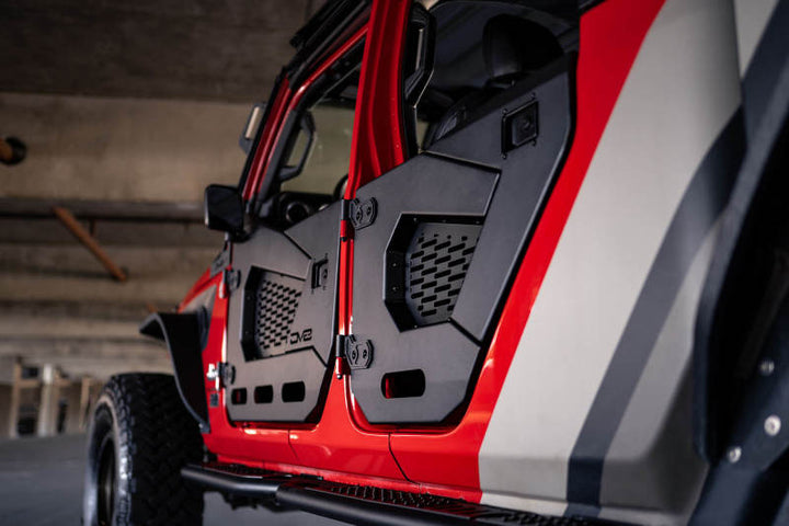 DV8 Offroad 18-22 Jeep Wrangler JL/JT Spec Series Half Doors - Rear Set - Bull Strap
