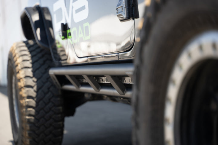 DV8 Offroad 18-23 Jeep Wrangler JL 4 Door FS-15 Series Rock Sliders - Bull Strap