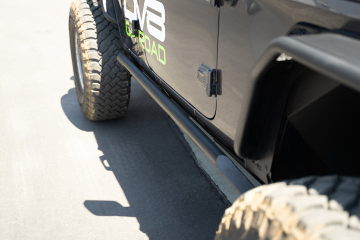 DV8 Offroad 18-23 Jeep Wrangler JL 4 Door FS-15 Series Rock Sliders - Bull Strap