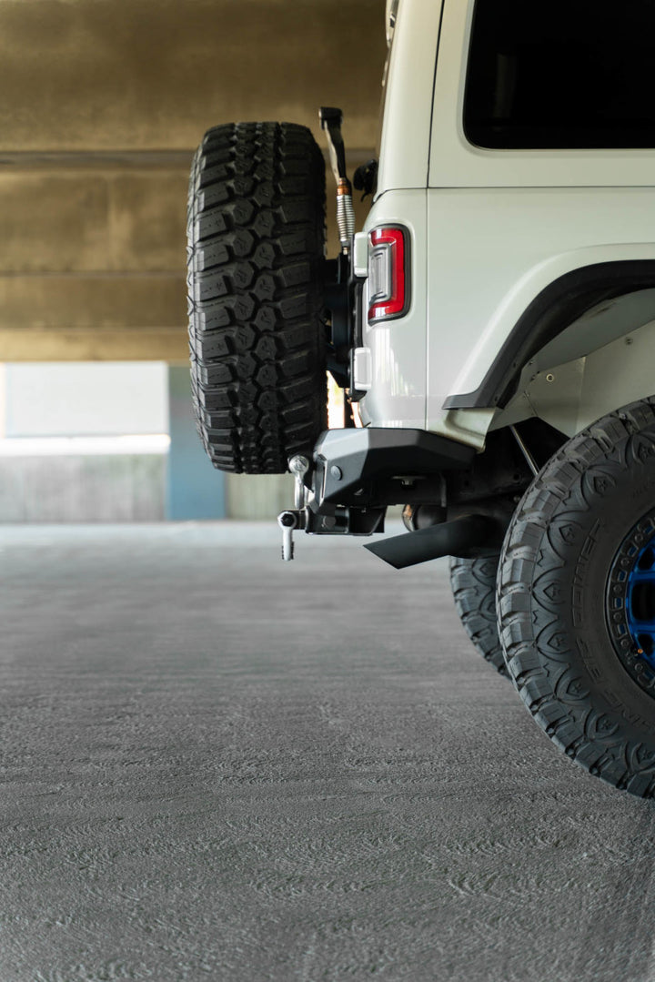 DV8 Offroad 18-23 Wrangler JL FS-7 Series Rear Bumper - Bull Strap