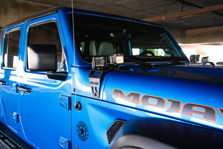 DV8 Offroad 20-22 Jeep JL 392/ Jeep JT Mojave Edition Dual Pod Light Mounts - Bull Strap