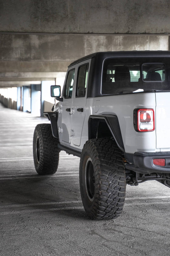 DV8 Offroad 20-23 Jeep Gladiator JT Spec Series Fender Flares - Bull Strap