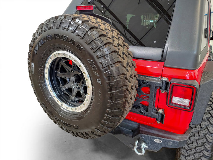 DV8 Offroad 2018+ Jeep Wrangler Tire Carrier - Bull Strap