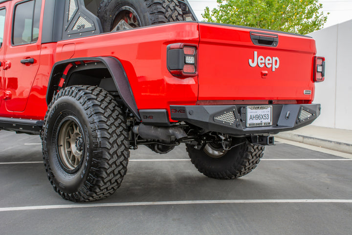 DV8 Offroad 2019+ Jeep Gladiator Bedside Sliders - Bull Strap