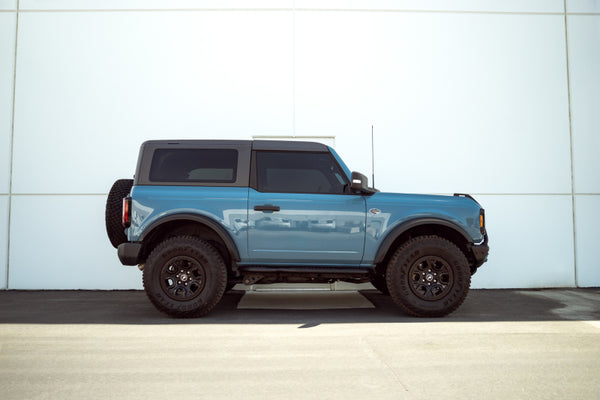 DV8 Offroad 21-23 Ford Bronco 2-Door Pinch Weld Covers - Bull Strap